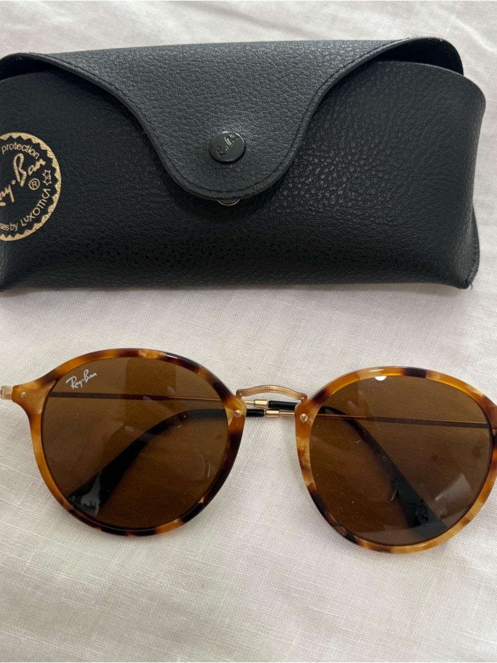 Ray-Ban Women's Tortoiseshell Round Sunglasses - Brown Lenses & Gold Bridge